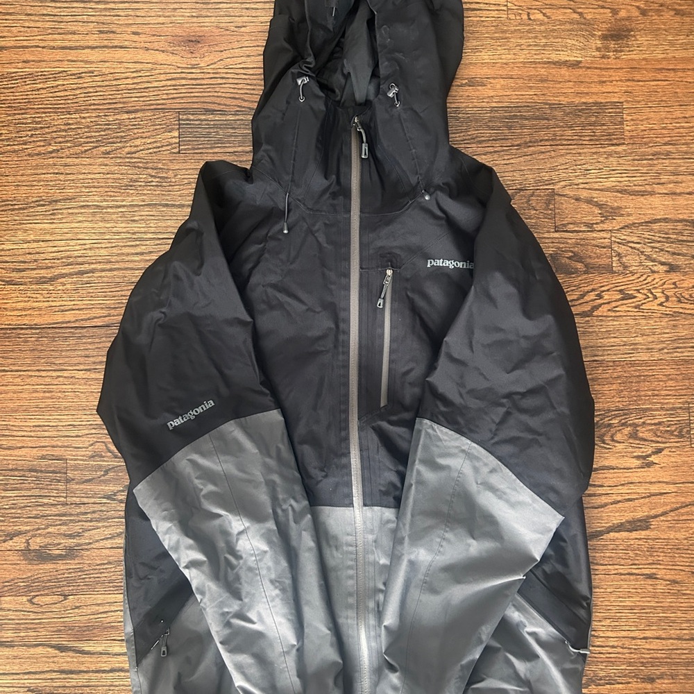 Patagonia Snow Shot Jacket, Men's Snowboard Jacket, waterproof, h2no technology